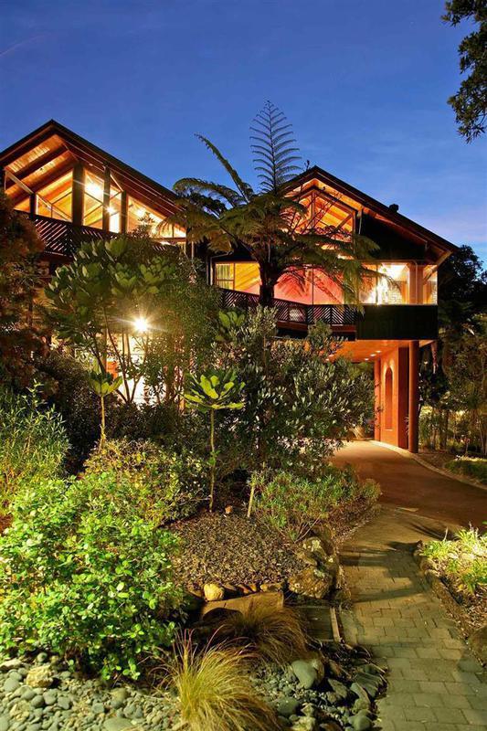 Hotel Grand Mercure Puka Park 4*